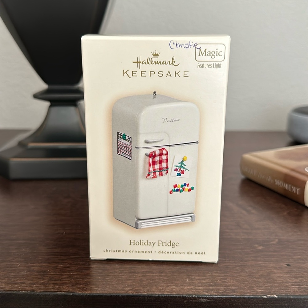 2007 Hallmark Holiday Fridge.